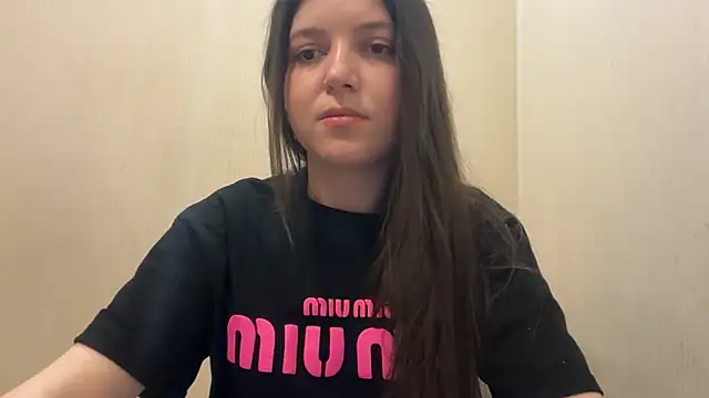 Lina Most online show from November 2025 09:15:01 PM