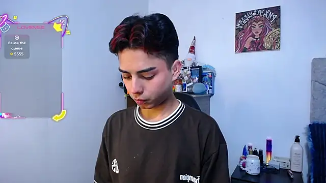 OwenBluee online show from January 2026 07:35:02 AM