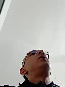 Snapshot of paisa233 chatting on September 2025 12:21:02 PM paisa233 online show from September 2025 12:21:02 PM