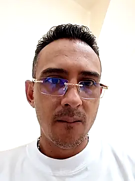 Snapshot of paisa233 chatting on October 2025 12:38:01 PM paisa233 online show from October 2025 12:38:01 PM