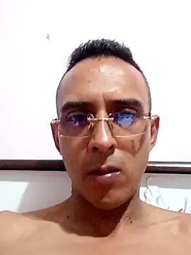 Snapshot of paisa233 chatting on February 2026 03:51:02 AM paisa233 online show from February 2026 03:51:02 AM