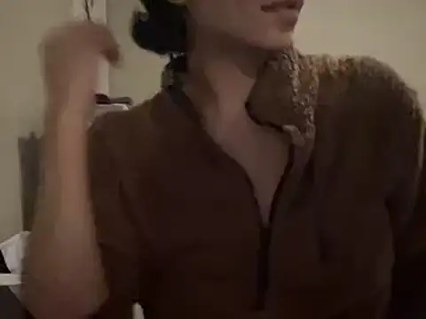 Snapshot of myloveforyouu chatting on December 2024 02:58:01 AM myloveforyouu online show from December 2024 02:58:01 AM