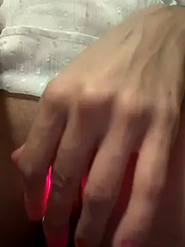 Snapshot of myloveforyouu chatting on October 2025 02:35:02 PM myloveforyouu online show from October 2025 02:35:02 PM