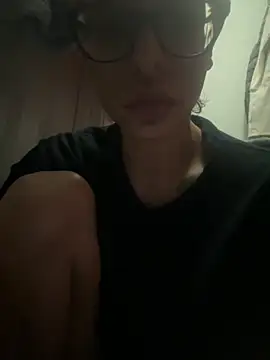 Snapshot of myloveforyouu chatting on November 2025 11:36:02 PM myloveforyouu online show from November 2025 11:36:02 PM