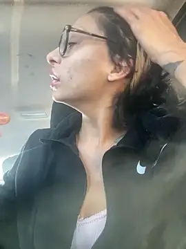 myloveforyouu online show from December 2025 09:55:01 PM