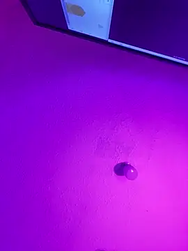 Ivann4 online show from March 2025 06:01:02 PM