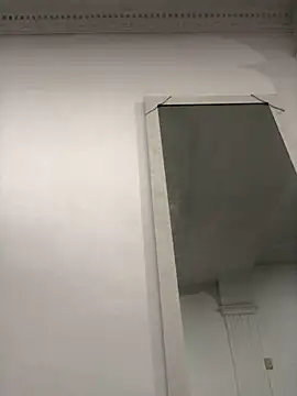 SweetLatiin  online show from September 2025 09:31:01 PM