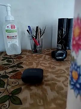 Snapshot of MALLUSING555 chatting on September 2025 08:58:02 AM MALLUSING555 online show from September 2025 08:58:02 AM