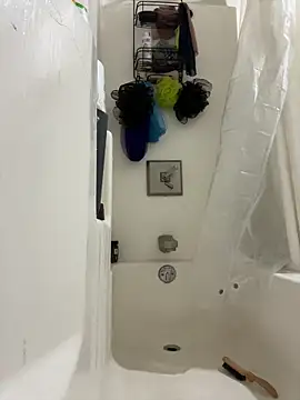 rayyymack online show from October 2025 06:15:02 PM