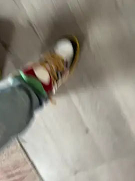 rayyymack online show from March 2026 01:04:02 PM