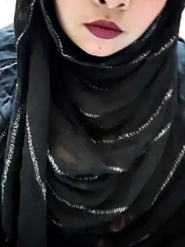 Snapshot of Indian-Nazia chatting on November 2025 06:08:01 PM Indian-Nazia online show from November 2025 06:08:01 PM