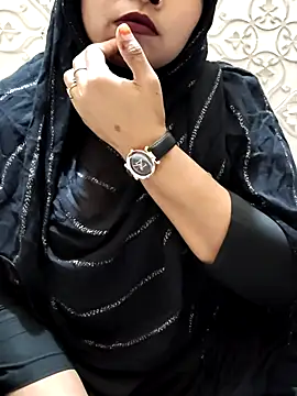 Snapshot of Indian-Nazia chatting on November 2025 04:41:02 PM Indian-Nazia online show from November 2025 04:41:02 PM