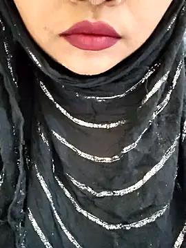 Indian-Nazia online show from April 2026 06:34:01 PM