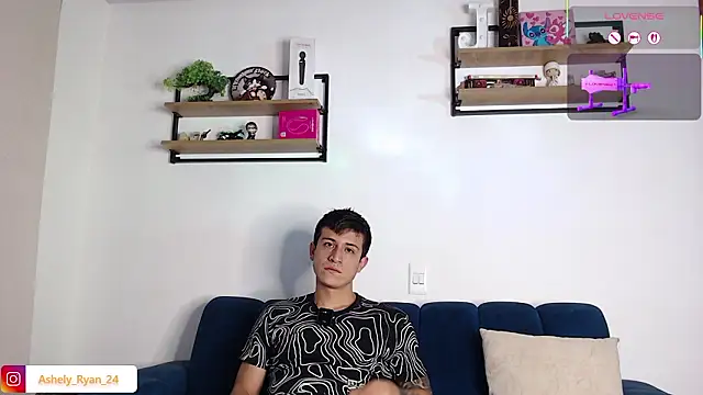 ashely ryan24 online show from March 2026 11:37:01 PM