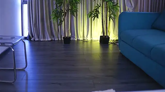 MissKiarra online show from March 2025 05:28:01 AM