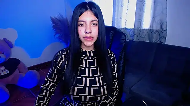 Snapshot of Alin_Aly chatting on November 2025 04:41:01 PM Alin Aly online show from November 2025 04:41:01 PM