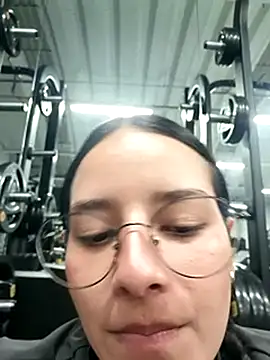 Snapshot of _vaness chatting on February 2025 05:42:02 AM  vaness online show from February 2025 05:42:02 AM