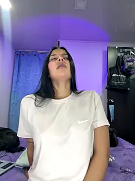 Snapshot of _vaness chatting on October 2025 05:37:01 AM  vaness online show from October 2025 05:37:01 AM