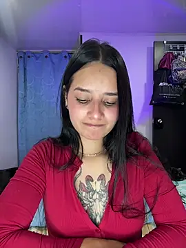 Snapshot of _vaness chatting on October 2025 05:38:02 AM  vaness online show from October 2025 05:38:02 AM