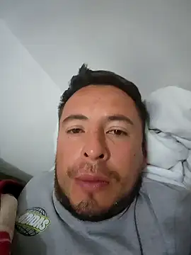 Kingkushflow online show from November 2025 05:24:01 AM