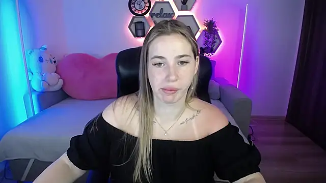 SabrinViolet online show from July 2026 08:22:01 AM