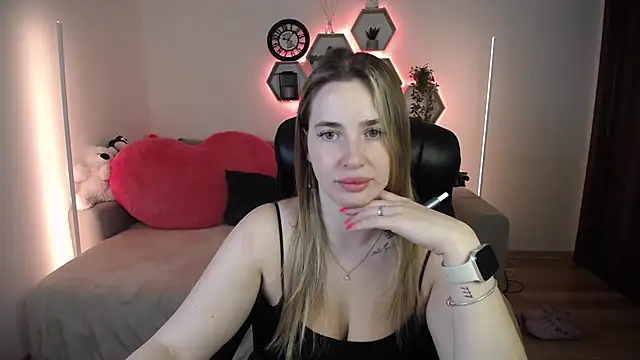 SabrinViolet online show from July 2026 08:12:02 AM