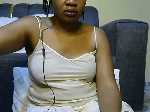 Sexy Kezzy online show from November 2025 10:38:02 AM