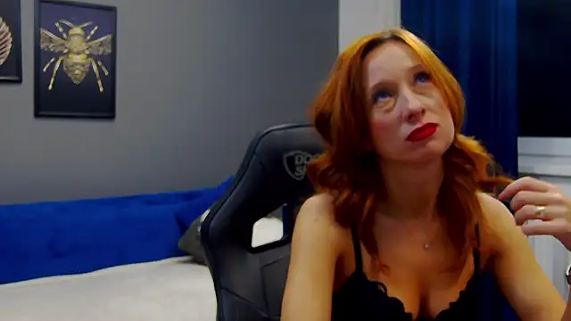 AnneHove online show from January 2025 04:58:02 AM