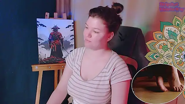 Snapshot of VioletteWay chatting on March 2025 05:52:02 AM VioletteWay online show from March 2025 05:52:02 AM