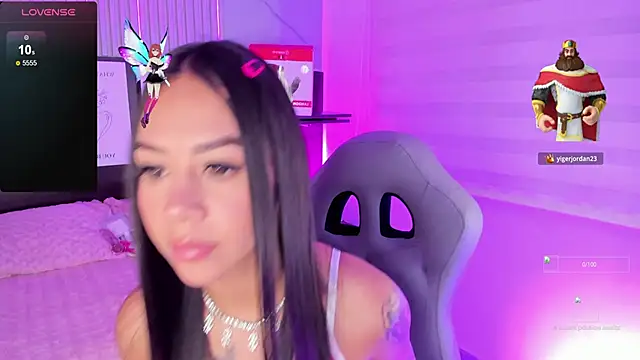 Snapshot of Violet_spencer chatting on October 2025 01:09:02 AM Violet spencer online show from October 2025 01:09:02 AM