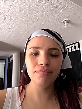 elizatexx online show from April 2026 06:17:01 PM