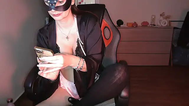 ladymask 2023 online show from January 2025 11:34:02 AM