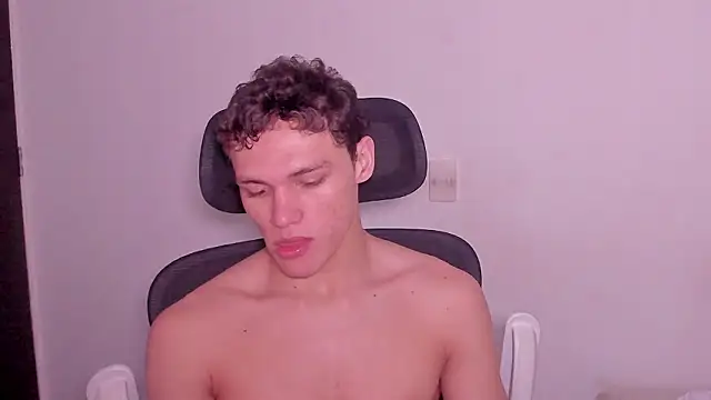 laurent nova online show from March 2026 12:42:02 PM