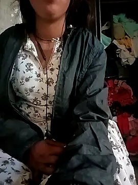 Snapshot of Sexy-bhabhi78 chatting on December 2024 02:32:01 AM Sexy-bhabhi78 online show from December 2024 02:32:01 AM
