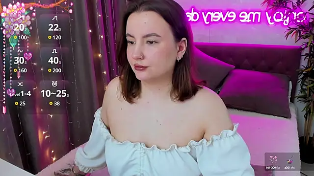 FeralPeach online show from March 2025 06:05:02 AM