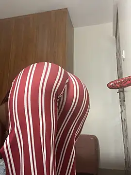 Rose berry online show from September 2025 06:20:01 PM