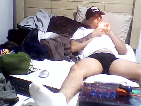 Terry Bogardd online show from December 2025 05:36:02 AM