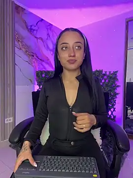 Ady 18 online show from January 2026 07:06:01 PM