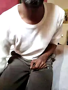 Snapshot of KeptupInosine chatting on March 2025 02:51:02 PM KeptupInosine online show from March 2025 02:51:02 PM