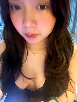 Hotellinh12 online show from November 2025 03:23:02 PM