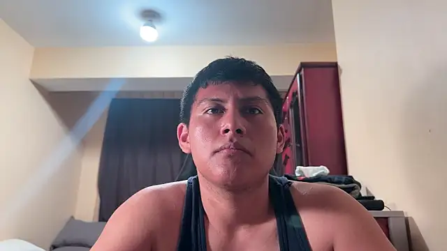 Snapshot of JoshuaTls08 chatting on November 2025 04:18:02 AM JoshuaTls08 online show from November 2025 04:18:02 AM