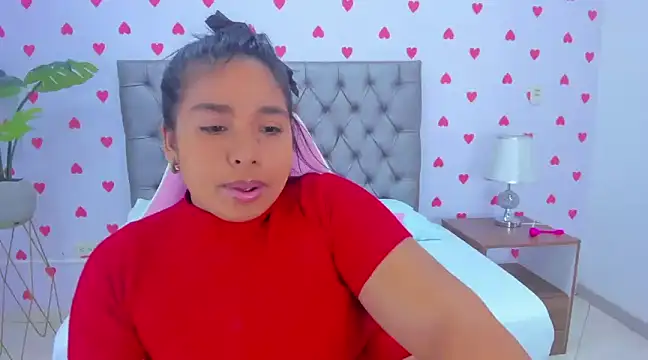 hurrem had online show from February 2025 02:14:01 AM