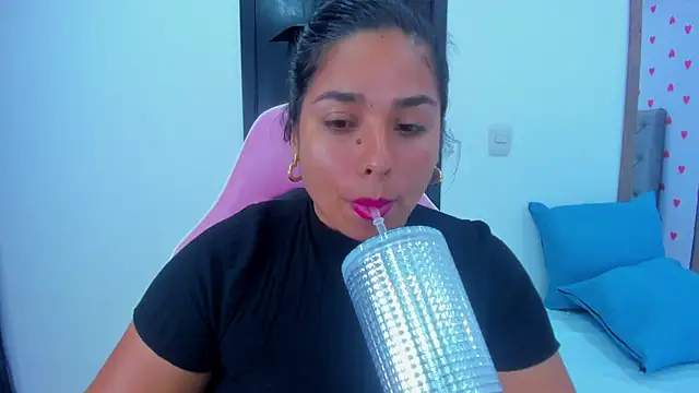 hurrem had online show from March 2025 02:19:01 AM