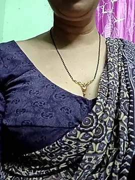 Rosy-B online show from February 2026 09:33:01 PM