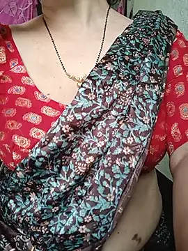 Rosy-B online show from May 2026 11:23:04 PM