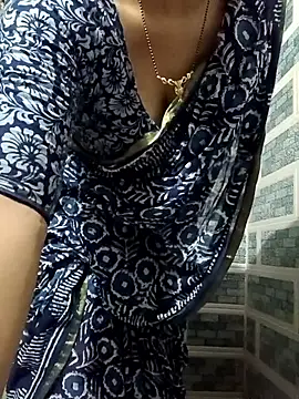 Rosy-B online show from May 2026 09:54:01 PM