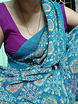 Rosy-B online show from July 2026 03:25:01 PM