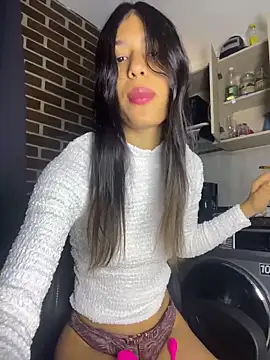 Valentinabaker online show from April 2026 03:43:01 PM