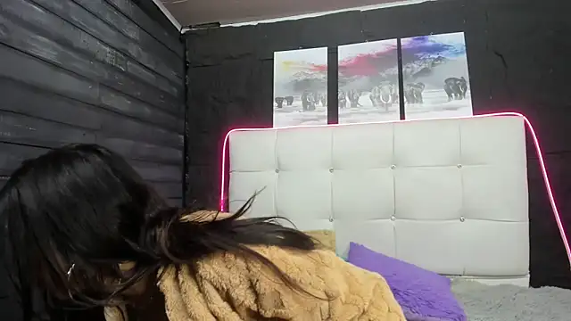 Snapshot of Sweet_camille chatting on October 2025 11:29:02 AM Sweet camille online show from October 2025 11:29:02 AM