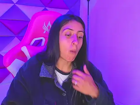 Cameron cutte online show from December 2025 03:04:01 AM